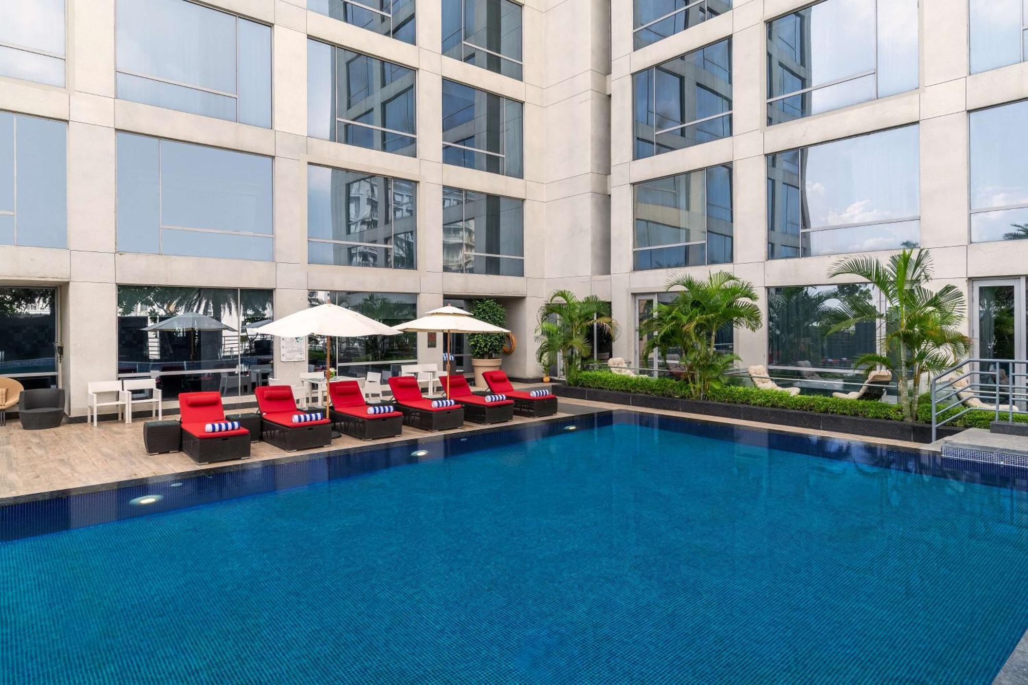 Hyatt Regency Lucknow Gomti Nagar Hotel Exterior foto