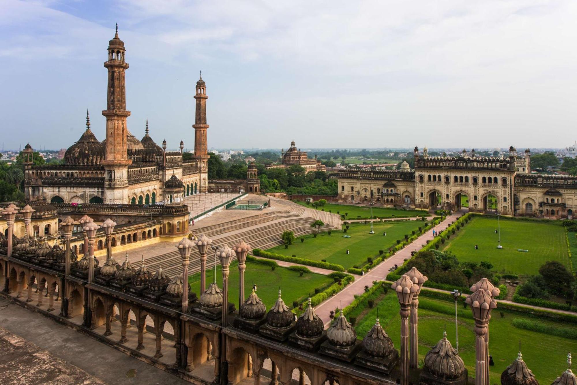 Hyatt Regency Lucknow Gomti Nagar Hotel Exterior foto